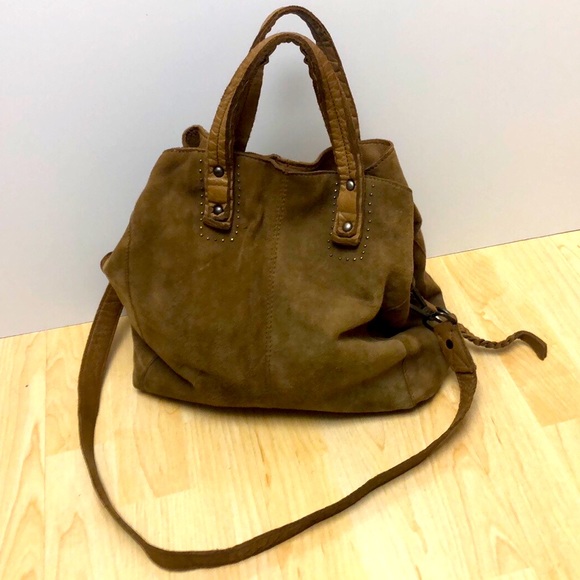 Free People Handbags - Free People suede purse. Slightly used. 12x12